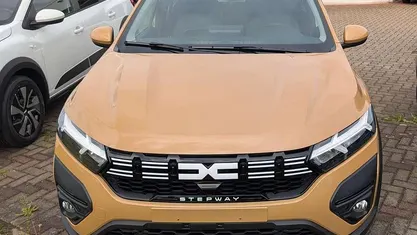 Gebraucht 2025 Dacia Sandero Expression Kleinwagen | 17.450 € (Fairer Preis)