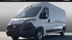 Weiss Gebraucht 2023 Fiat Ducato Van | 32.500 € (Fairer Preis)