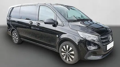 Obsidianschwarz metallic Neu 2025 Mercedes Vito Van | 54.260 € (Superpreis)
