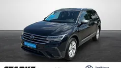 Deep black perleffekt Gebraucht 2024 VW Tiguan Allspace Life SUV | 38.830 € (Guter Preis)