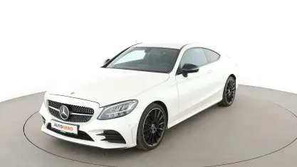 Gebraucht Mercedes C180 AMG line 2021 Weiß Coupé