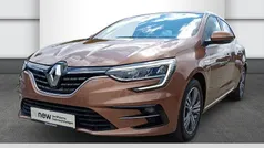 Solar kupfer Gebraucht 2021 Renault Mégane IV Intens Limousine | 16.490 € (Fairer Preis)