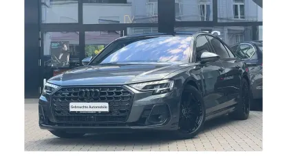 Używany Audi A8 S-Line 340 KM (250 kW) 2023 Szary Sedan/Limuzyna