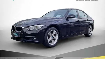 Schwarz Gebraucht 2018 BMW 320 Advantage Limousine | 18.870 € (Fairer Preis)