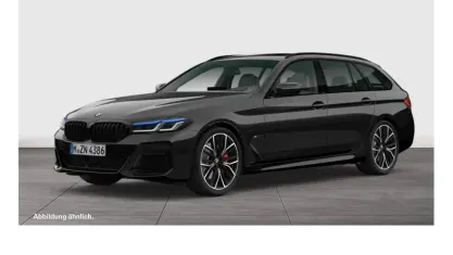 Gebraucht BMW 530 M Sport 286 PS (210 kW) 2023 Schwarz Kombi