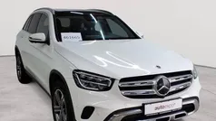Polarweiß Gebraucht 2021 Mercedes GLC220 SUV | 29.990 € (Fairer Preis)