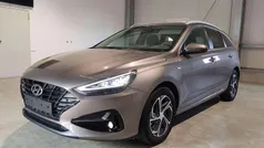 Silkybronze Gebraucht 2024 Hyundai i30 Edition Kombi | 23.990 € (Guter Preis)