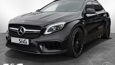 Kosmosschwarz metallic Gebraucht 2018 Mercedes GLA45 AMG AMG SUV | 33.460 € (Etwas zu teuer)