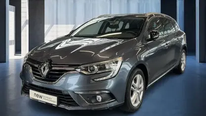 Gebraucht Renault Mégane GrandTour LIMITED 140 PS (102 kW) 2020 Grau Kombi