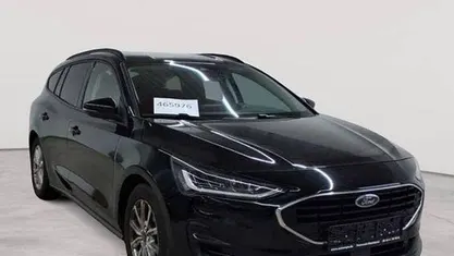 Gebraucht Ford Focus Cool & Connect 120 PS (88 kW) 2022 Agate black metallic Kombi