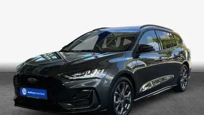 Gebraucht Ford Focus ST-Line X 155 PS (114 kW) 2024 Magnetic metallic Kombi