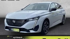 Weiss Gebraucht 2024 Peugeot 308 Allure Kombi | 28.990 € (Fairer Preis)