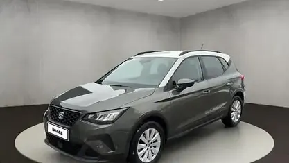 Kliffgrau Gebraucht 2023 Seat Arona Style SUV | 18.980 € (Fairer Preis)