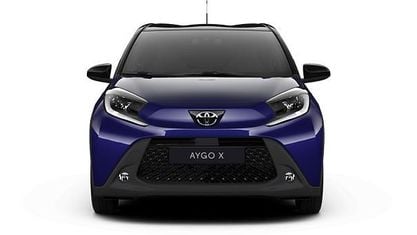 Neu Toyota Aygo X 72 PS (52 kW) 2025 Blau SUV