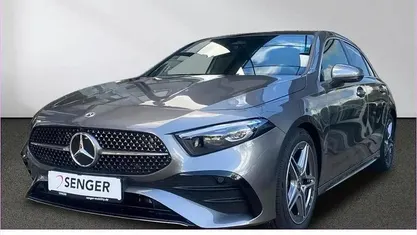 Gebraucht 2025 Mercedes A200 AMG Limousine | 34.440 € (Fairer Preis)