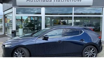 Gebraucht Mazda 3 Selection 122 PS (89 kW) 2021 Blau Limousine