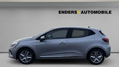 Grau Gebraucht 2020 Renault Clio V Limousine | 12.900 € (Fairer Preis)