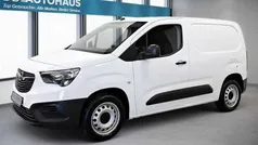 Weiß Gebraucht 2022 Opel Combo Edition Van / Kleinbus | 16.990 € (Fairer Preis)