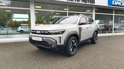 Beige Gebraucht 2025 Dacia Duster Extreme SUV | 26.890 € (Fairer Preis)