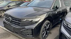 Grenadill schwarz metallic Neu 2025 VW Touareg R-line SUV | 82.945 € (Guter Preis)