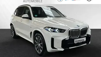 Gebraucht BMW X5 M Sport 489 PS (359 kW) 2025 Alpinweiss SUV