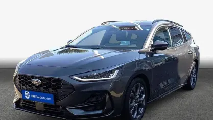 Gebraucht Ford Focus ST-Line X 155 PS (114 kW) 2024 Grau Kombi