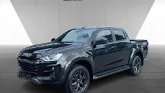 Onyx black Gebraucht 2024 Isuzu D-Max Abholung | 40.460 € (Guter Preis)