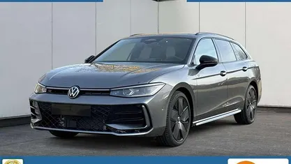 Gebraucht 2025 VW Passat R-line Kombi | 48.980 € (Fairer Preis)