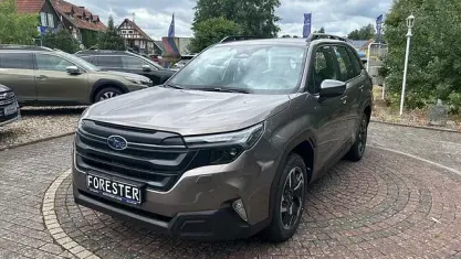 Neu Subaru Forester Trend 136 PS (100 kW) 2026 Purple (brilliant bronze) SUV