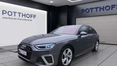 Grau Gebraucht 2022 Audi A4 S-Line Kombi | 30.750 € (Fairer Preis)