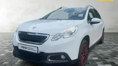 Weiß Gebraucht 2016 Peugeot 2008 Urban Move SUV | 7.499 € (Superpreis)