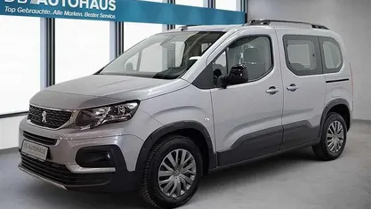 Gebraucht Peugeot Rifter Allure 110 PS (80 kW) 2023 Silber Van / Kleinbus