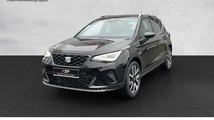 Grau Gebraucht 2024 Seat Arona FR SUV | 19.990 € (Fairer Preis)