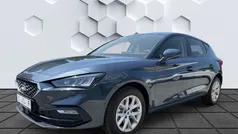 Grau Gebraucht 2025 Seat Leon Limousine | 29.470 € (Fairer Preis)