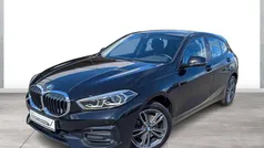 Schwarz Gebraucht 2022 BMW 118 Sport Line Kleinwagen | 21.890 € (Fairer Preis)