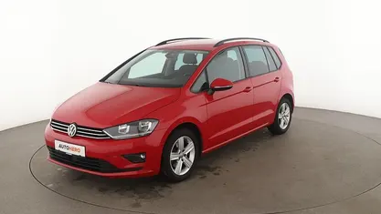 Rot Gebraucht 2015 VW Golf Sportsvan Comfortline Van / Kleinbus | 12.700 € (Guter Preis)