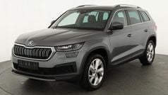 Graphite grau metallic Gebraucht 2023 Skoda Kodiaq Style SUV | 33.445 € (Fairer Preis)