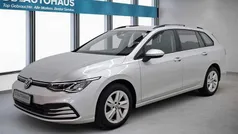 Silber Gebraucht 2022 VW Golf VIII Life Kombi | 18.840 € (Guter Preis)