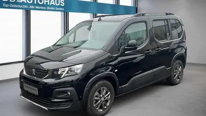 Gebraucht Peugeot Rifter Allure 131 PS (96 kW) 2023 Van / Kleinbus