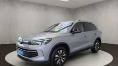 Oyster silver metallic Gebraucht 2024 VW Tiguan Life SUV | 43.600 € (Fairer Preis)