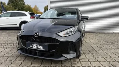 Schwarz Gebraucht 2024 Mazda 2 Center-Line Limousine | 22.950 € (Fairer Preis)