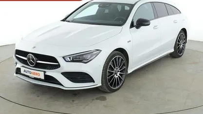 Gebraucht Mercedes CLA250e Shooting Brake AMG line 218 PS (160 kW) 2021 Weiß Kombi