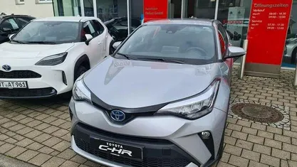 Gebraucht Toyota C-HR Basis 122 PS (89 kW) 2023 SUV