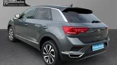 Grau Gebraucht 2021 VW T-Roc Active SUV | 22.930 € (Fairer Preis)