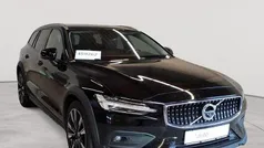 Gebraucht 2022 Volvo V60 CC Pro Kombi | 24.990 € (Fairer Preis)