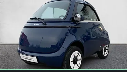 Atlantis blue monocolor (blau) Gebraucht 2023 Micro Microlino Kleinwagen | 11.990 € (Fairer Preis)