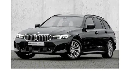 Gebraucht BMW 320 M Sport 184 PS (135 kW) 2025 Schwarz Kombi