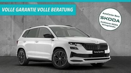 Neu Skoda Karoq SportLine 190 PS (139 kW) 2025 Blackmagic perleffekt SUV