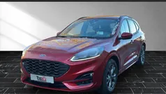 Lucidrot (metallic) Gebraucht 2023 Ford Kuga ST-Line SUV | 28.450 € (Fairer Preis)