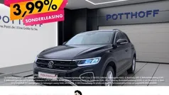 Schwarz Gebraucht 2024 VW T-Roc Life SUV | 22.777 € (Guter Preis)